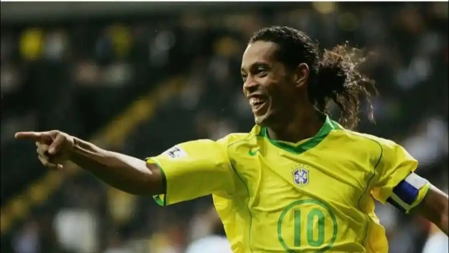 到了继续坚 到了继续坚